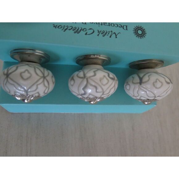 Instant Furniture Update Gray & White Decorative Ceramic Pull Knobs, Set Of 6 - Picture 7 of 9